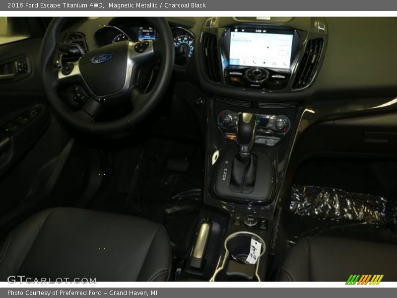 Magnetic Metallic / Charcoal Black 2016 Ford Escape Titanium 4WD