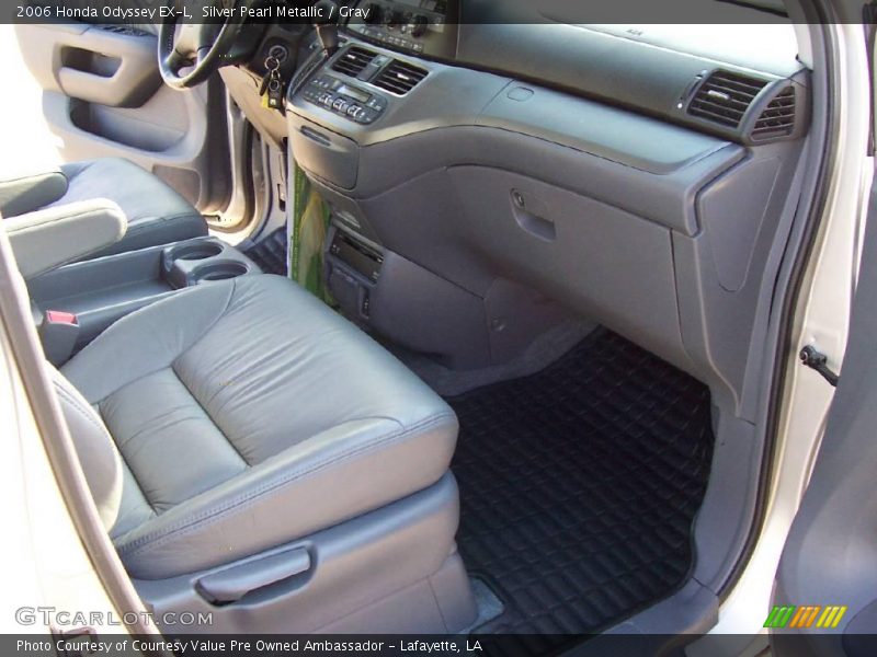 Silver Pearl Metallic / Gray 2006 Honda Odyssey EX-L