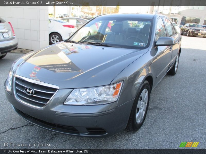 Willow Gray / Gray 2010 Hyundai Sonata GLS