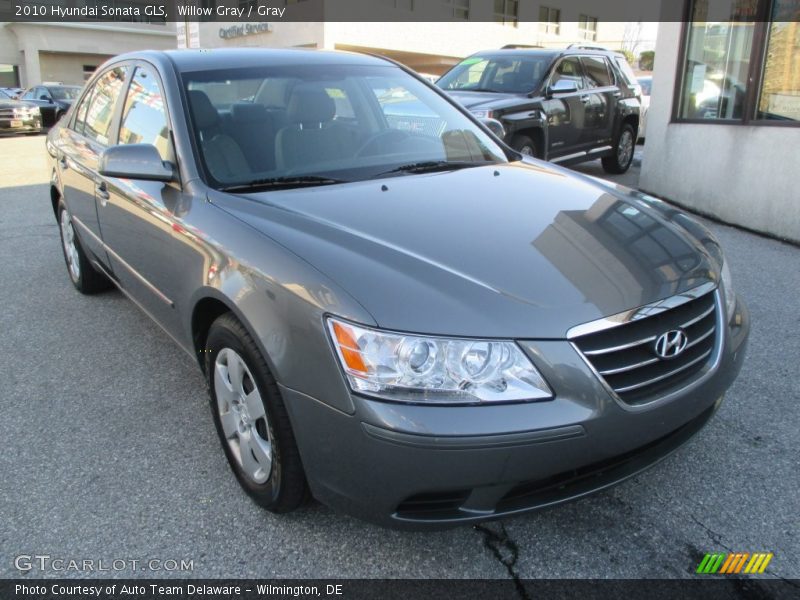 Willow Gray / Gray 2010 Hyundai Sonata GLS