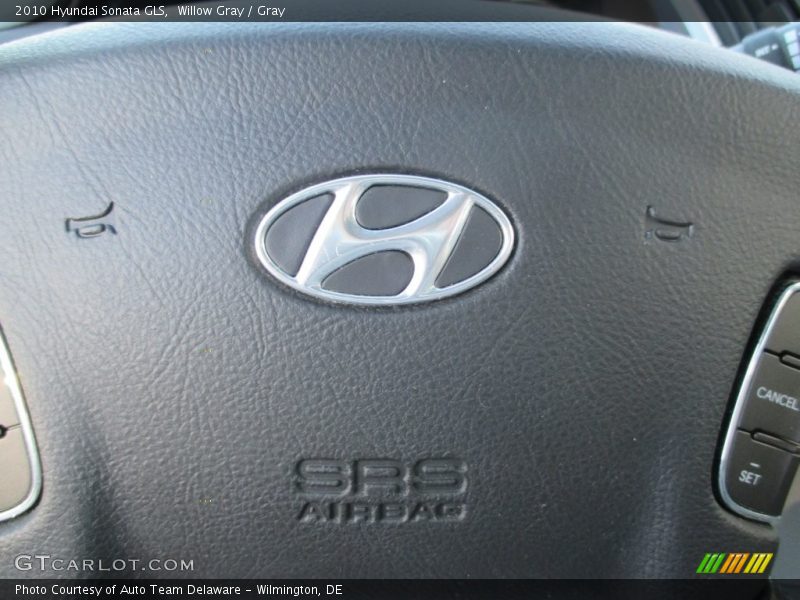 Willow Gray / Gray 2010 Hyundai Sonata GLS