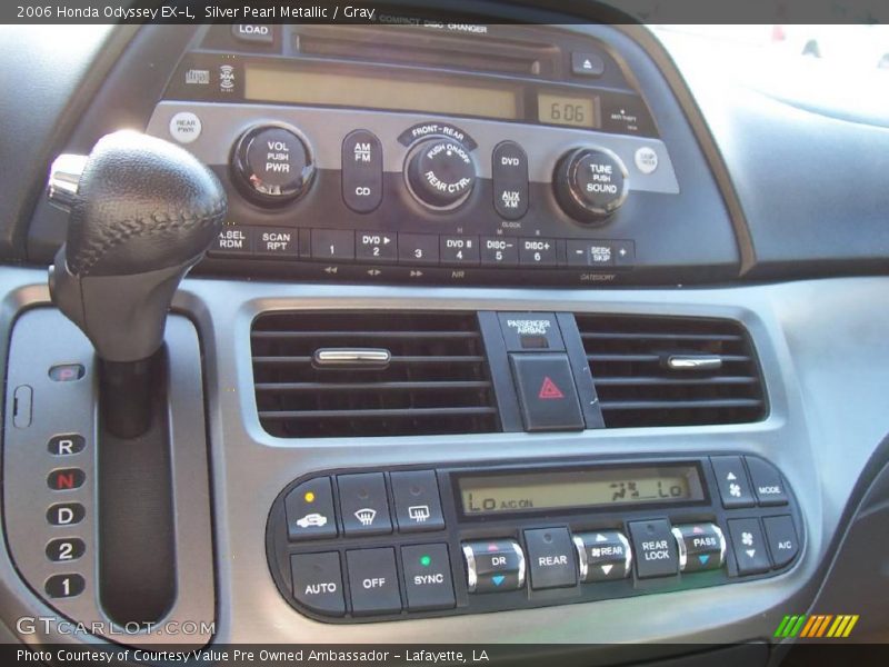 Silver Pearl Metallic / Gray 2006 Honda Odyssey EX-L