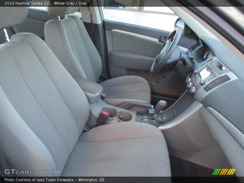 Willow Gray / Gray 2010 Hyundai Sonata GLS