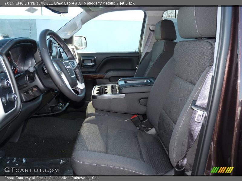 Front Seat of 2016 Sierra 1500 SLE Crew Cab 4WD