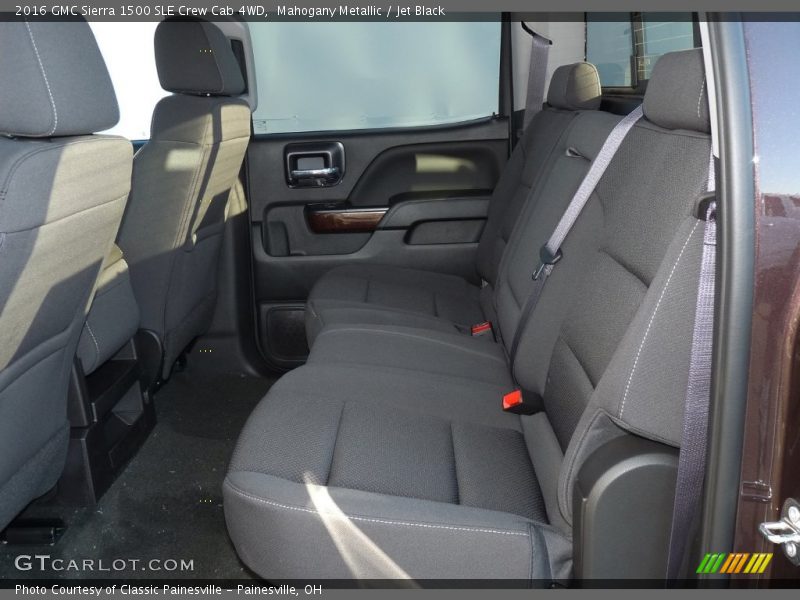 Rear Seat of 2016 Sierra 1500 SLE Crew Cab 4WD