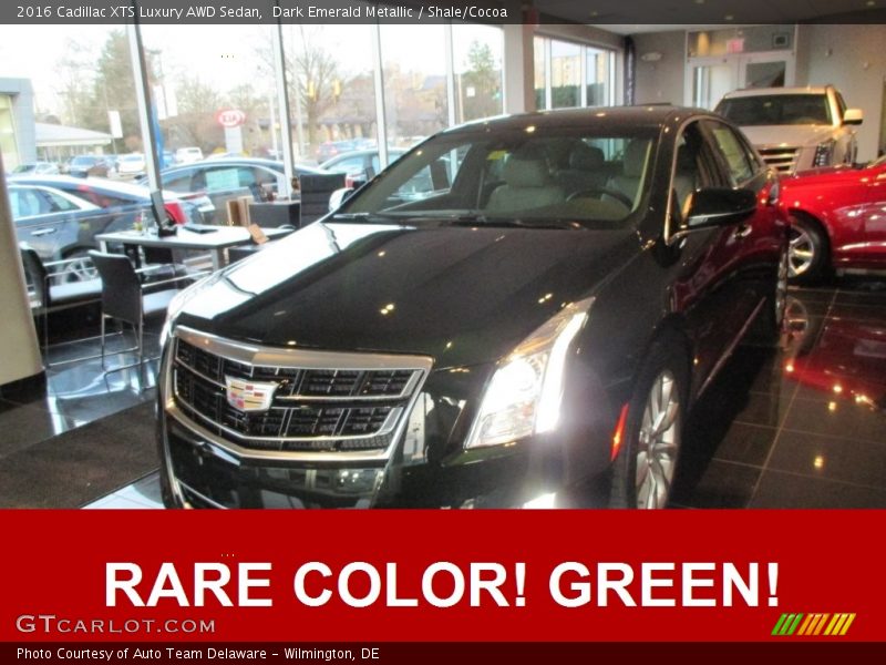 Dark Emerald Metallic / Shale/Cocoa 2016 Cadillac XTS Luxury AWD Sedan