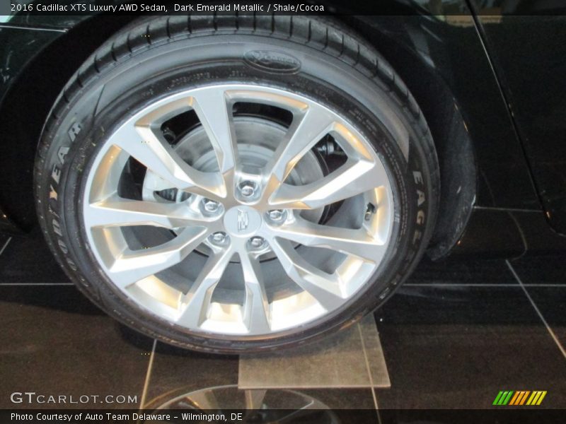 Dark Emerald Metallic / Shale/Cocoa 2016 Cadillac XTS Luxury AWD Sedan