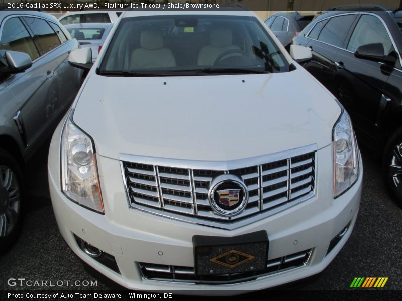 Platinum Ice Tricoat / Shale/Brownstone 2016 Cadillac SRX Luxury AWD