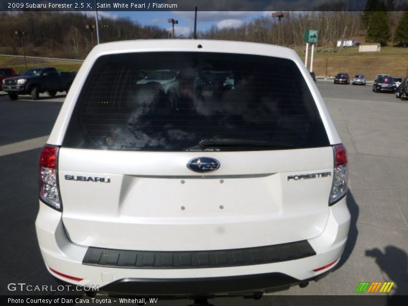 Satin White Pearl / Platinum 2009 Subaru Forester 2.5 X