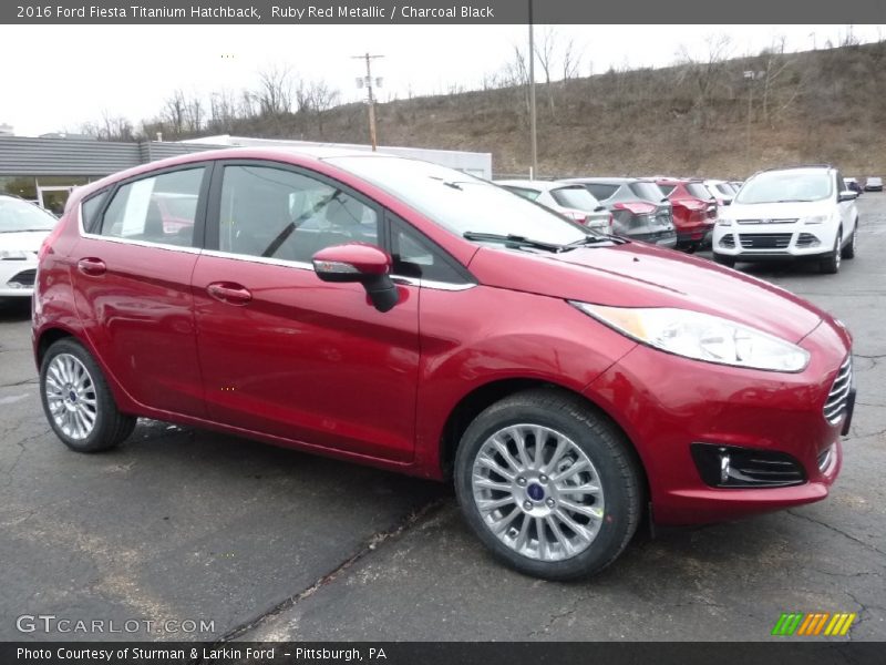 Ruby Red Metallic / Charcoal Black 2016 Ford Fiesta Titanium Hatchback