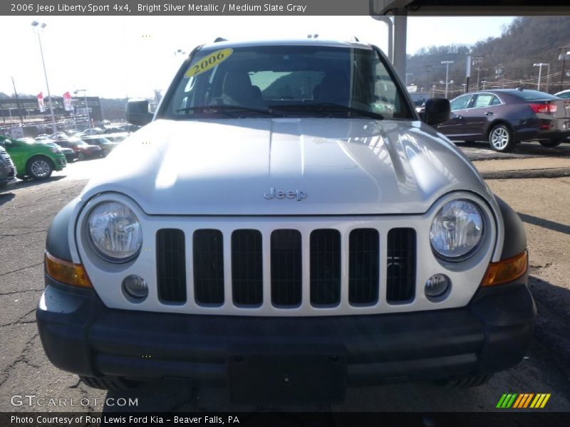 Bright Silver Metallic / Medium Slate Gray 2006 Jeep Liberty Sport 4x4