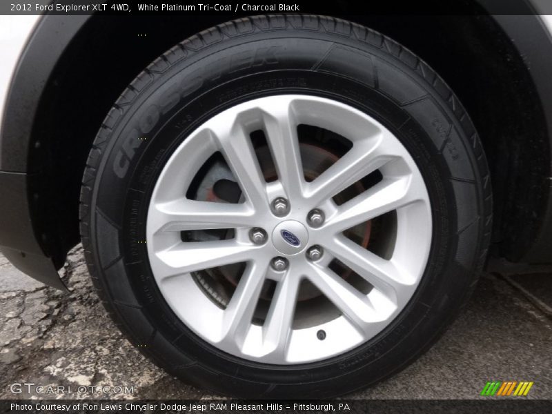 White Platinum Tri-Coat / Charcoal Black 2012 Ford Explorer XLT 4WD