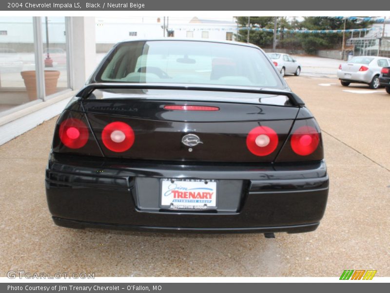 Black / Neutral Beige 2004 Chevrolet Impala LS