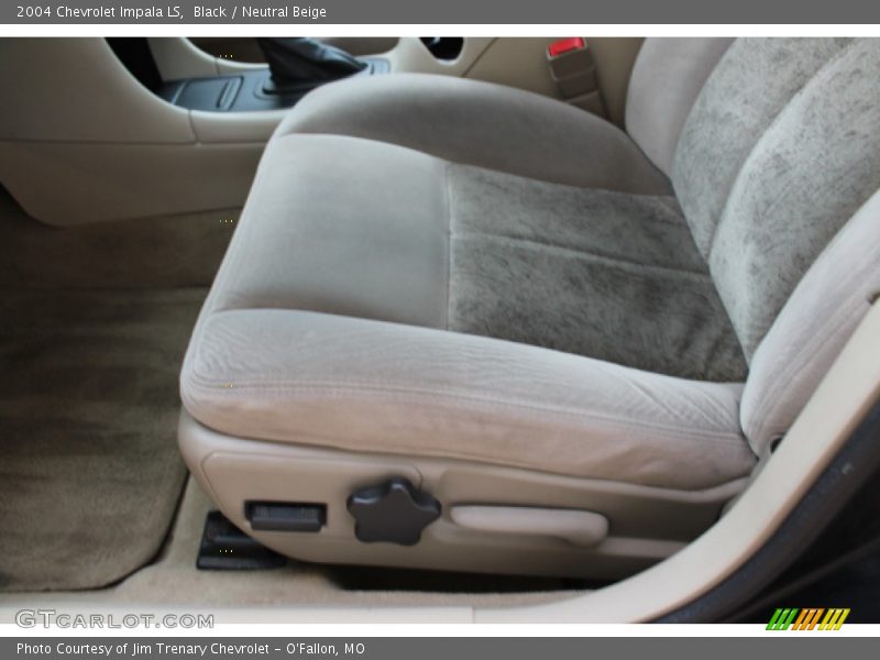 Black / Neutral Beige 2004 Chevrolet Impala LS