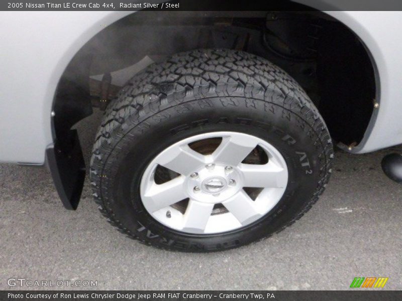 Radiant Silver / Steel 2005 Nissan Titan LE Crew Cab 4x4
