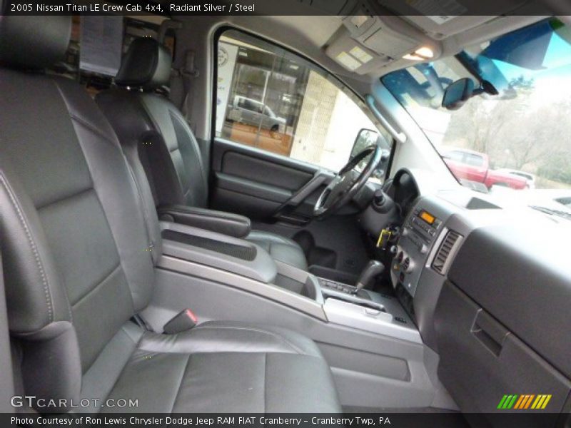 Radiant Silver / Steel 2005 Nissan Titan LE Crew Cab 4x4