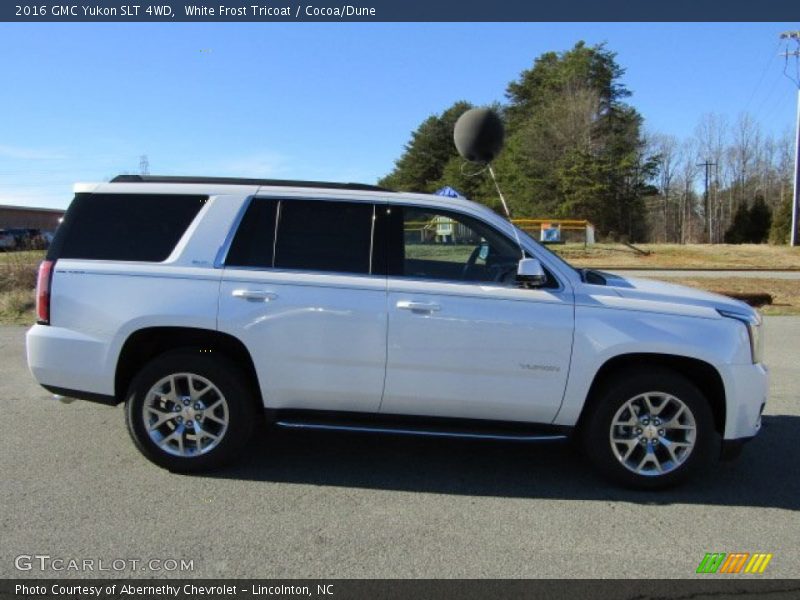 White Frost Tricoat / Cocoa/Dune 2016 GMC Yukon SLT 4WD