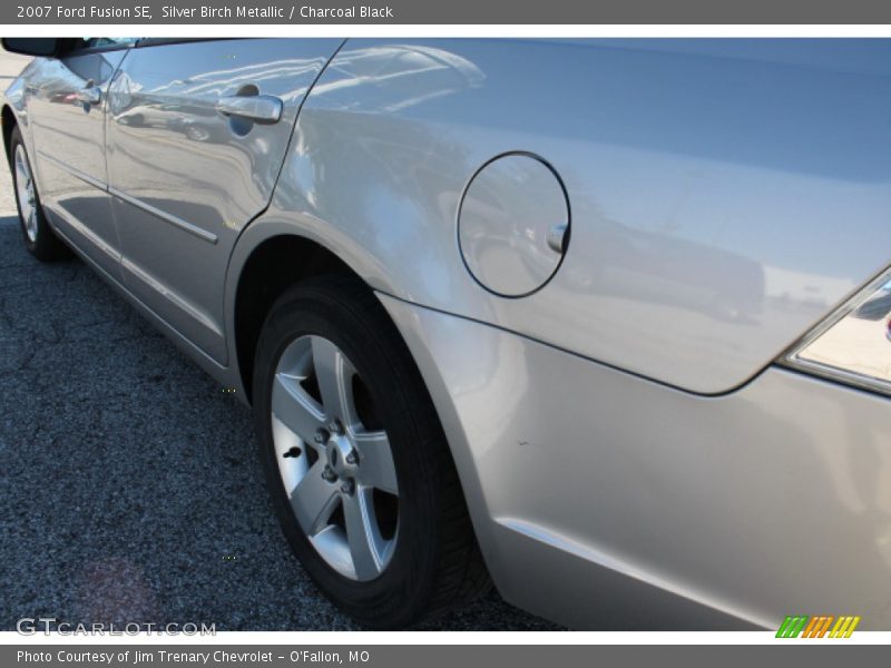 Silver Birch Metallic / Charcoal Black 2007 Ford Fusion SE