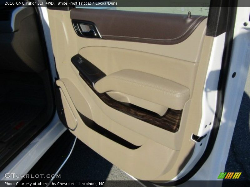 White Frost Tricoat / Cocoa/Dune 2016 GMC Yukon SLT 4WD
