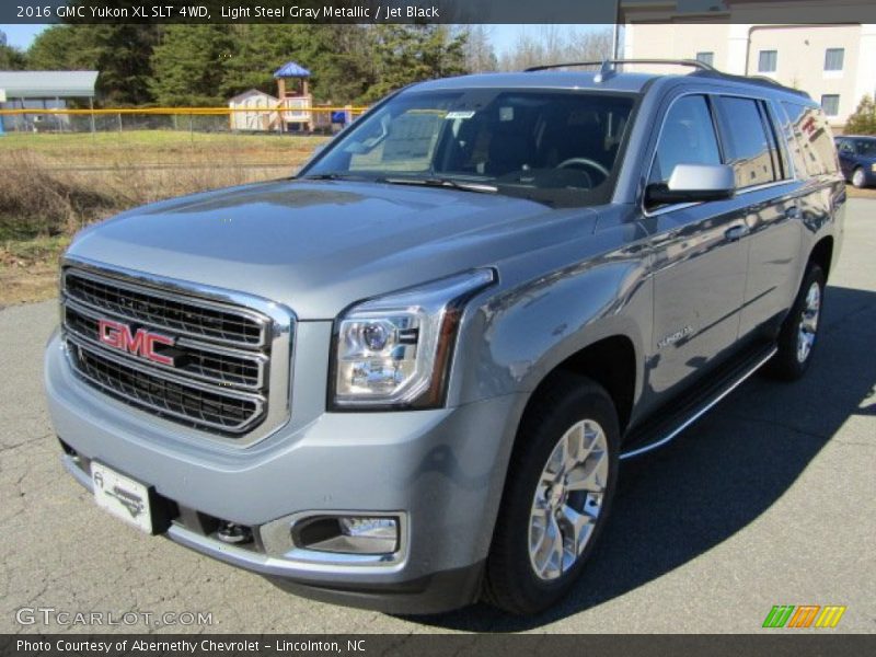 Light Steel Gray Metallic / Jet Black 2016 GMC Yukon XL SLT 4WD