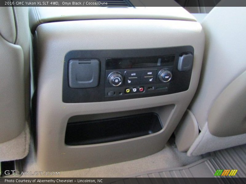 Onyx Black / Cocoa/Dune 2016 GMC Yukon XL SLT 4WD
