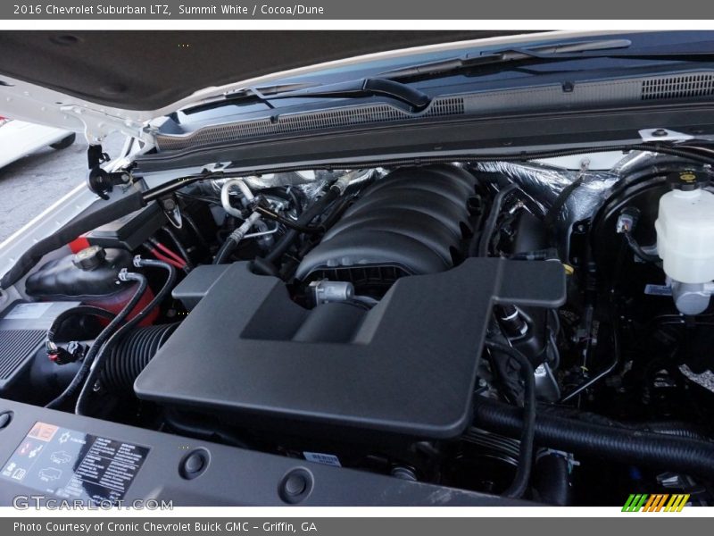 Summit White / Cocoa/Dune 2016 Chevrolet Suburban LTZ