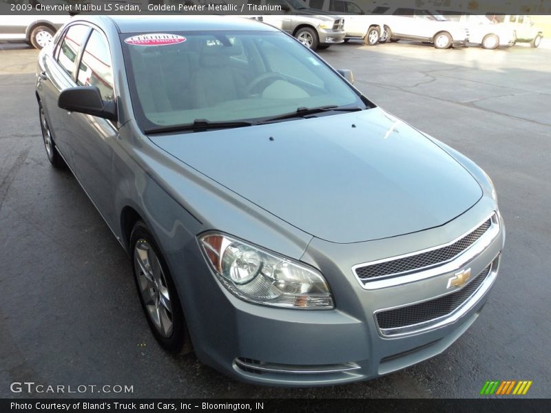 Golden Pewter Metallic / Titanium 2009 Chevrolet Malibu LS Sedan
