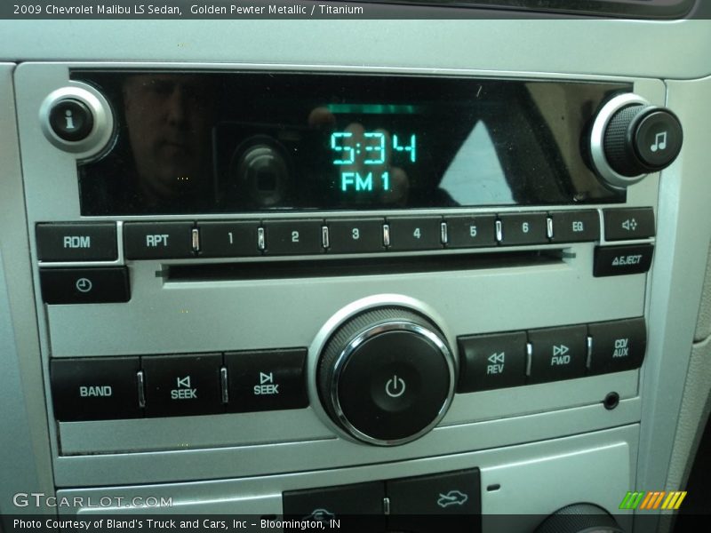 Golden Pewter Metallic / Titanium 2009 Chevrolet Malibu LS Sedan