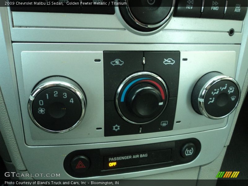 Golden Pewter Metallic / Titanium 2009 Chevrolet Malibu LS Sedan