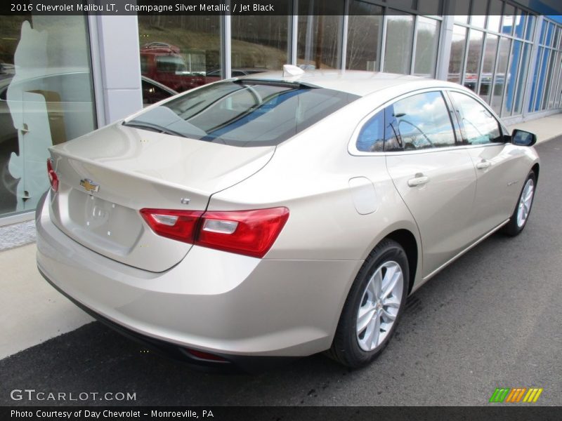 Champagne Silver Metallic / Jet Black 2016 Chevrolet Malibu LT