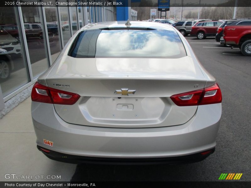 Champagne Silver Metallic / Jet Black 2016 Chevrolet Malibu LT