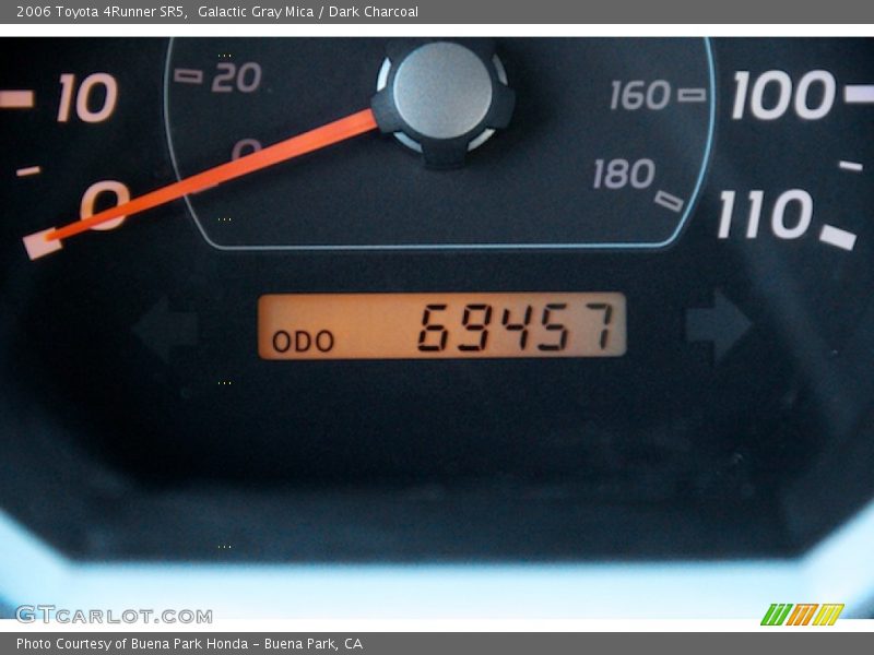Galactic Gray Mica / Dark Charcoal 2006 Toyota 4Runner SR5