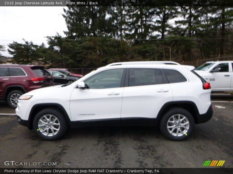 Bright White / Black 2016 Jeep Cherokee Latitude 4x4
