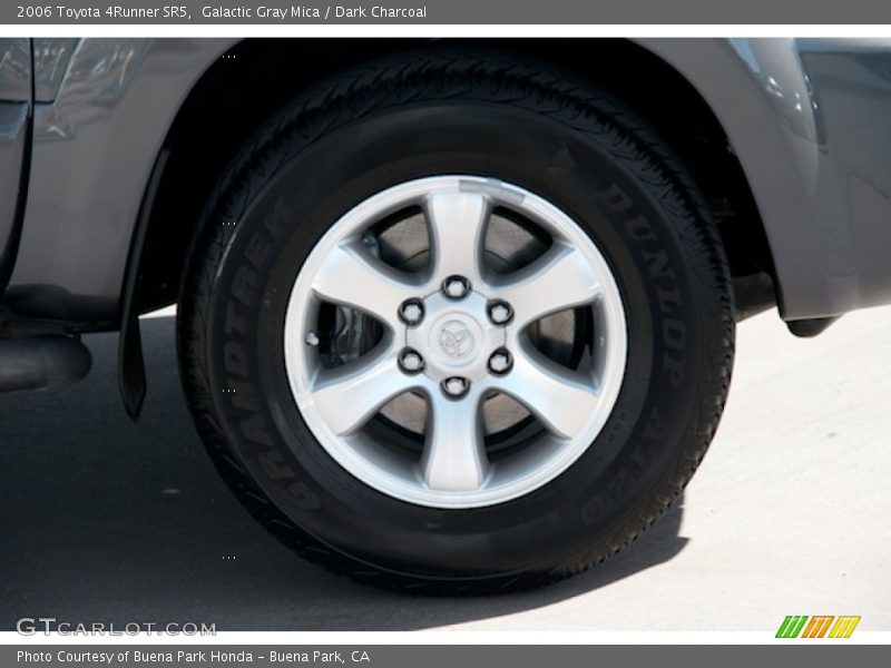 Galactic Gray Mica / Dark Charcoal 2006 Toyota 4Runner SR5