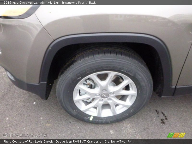 Light Brownstone Pearl / Black 2016 Jeep Cherokee Latitude 4x4