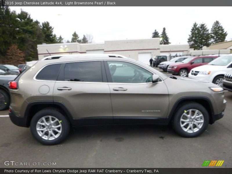 Light Brownstone Pearl / Black 2016 Jeep Cherokee Latitude 4x4