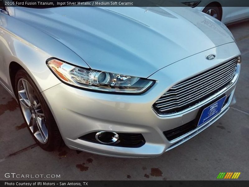 Ingot Silver Metallic / Medium Soft Ceramic 2016 Ford Fusion Titanium