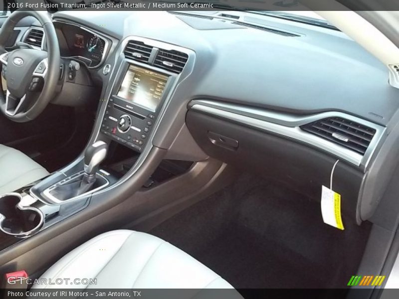 Ingot Silver Metallic / Medium Soft Ceramic 2016 Ford Fusion Titanium