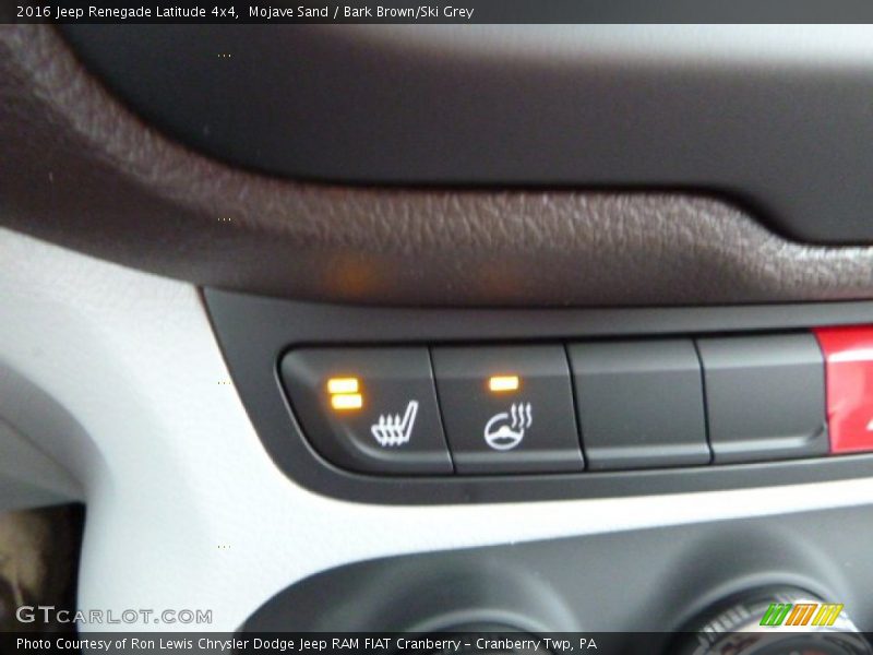 Mojave Sand / Bark Brown/Ski Grey 2016 Jeep Renegade Latitude 4x4
