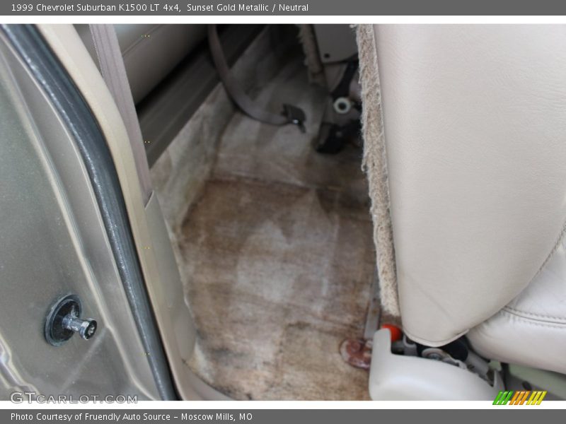 Sunset Gold Metallic / Neutral 1999 Chevrolet Suburban K1500 LT 4x4