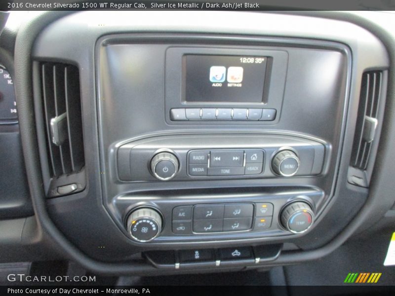 Silver Ice Metallic / Dark Ash/Jet Black 2016 Chevrolet Silverado 1500 WT Regular Cab