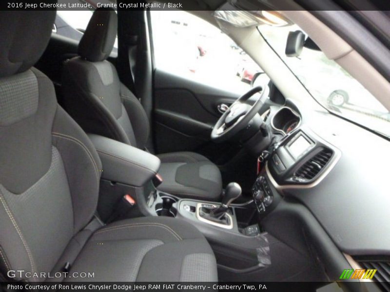 Granite Crystal Metallic / Black 2016 Jeep Cherokee Latitude