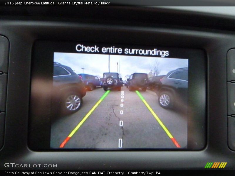 Granite Crystal Metallic / Black 2016 Jeep Cherokee Latitude