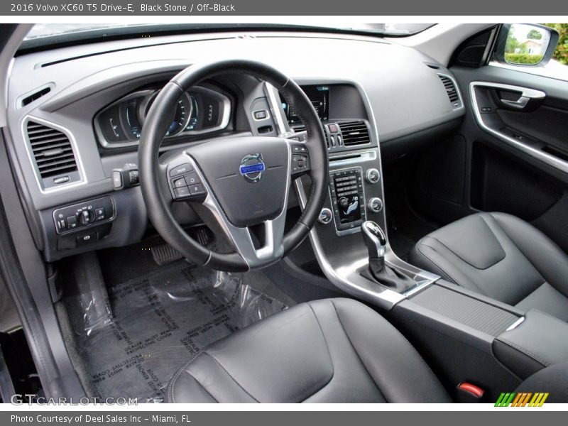  2016 XC60 T5 Drive-E Off-Black Interior