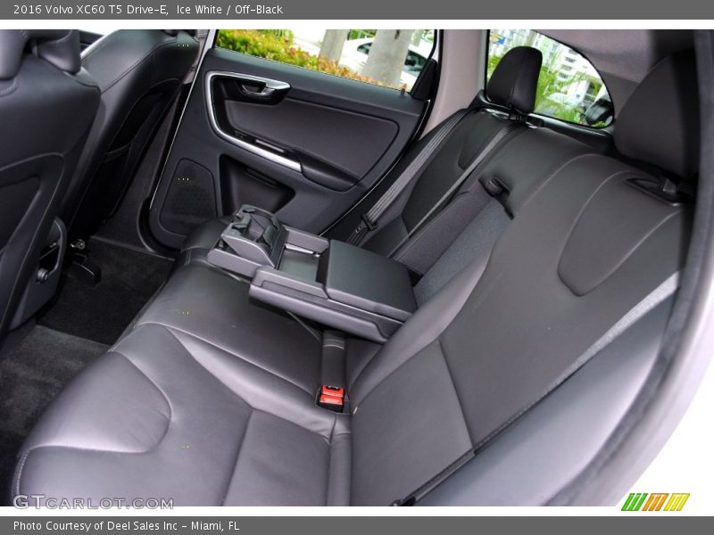 Rear Seat of 2016 XC60 T5 Drive-E