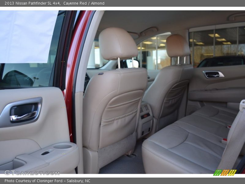 Cayenne Red / Almond 2013 Nissan Pathfinder SL 4x4