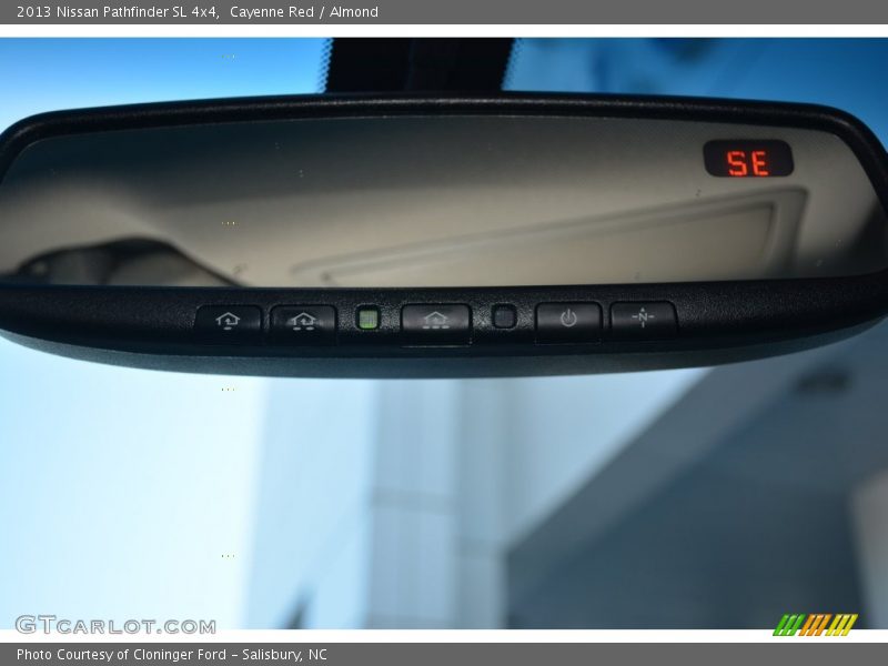 Cayenne Red / Almond 2013 Nissan Pathfinder SL 4x4