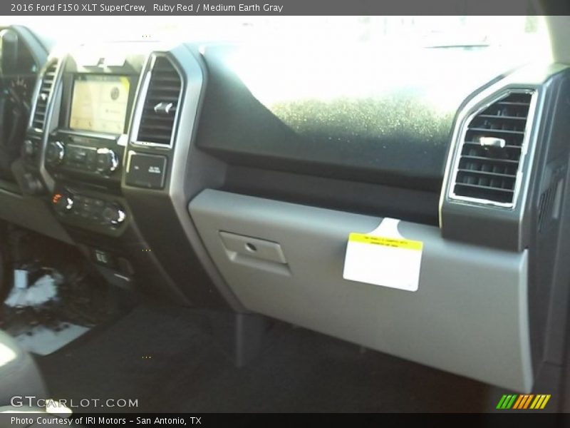 Ruby Red / Medium Earth Gray 2016 Ford F150 XLT SuperCrew