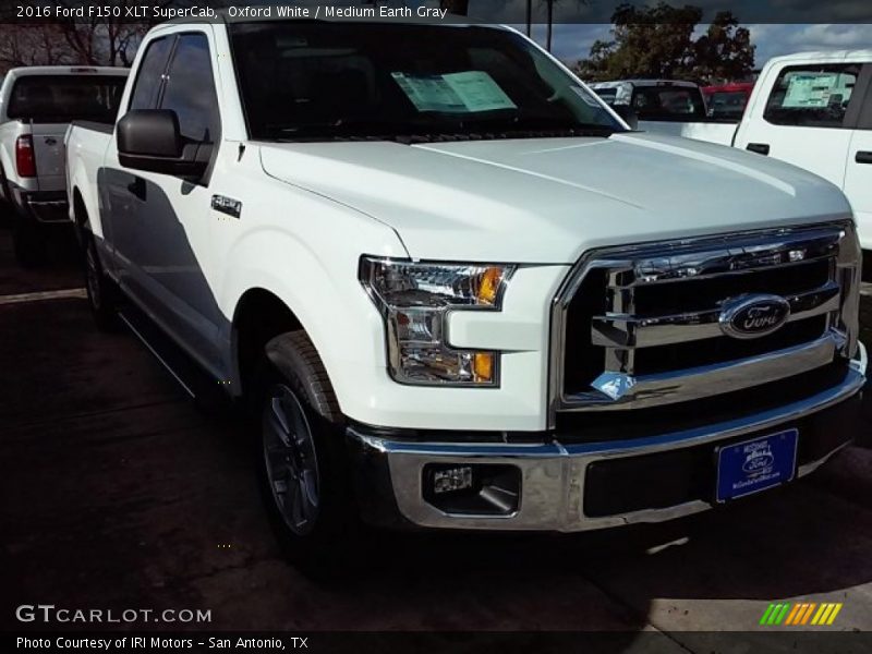 Oxford White / Medium Earth Gray 2016 Ford F150 XLT SuperCab