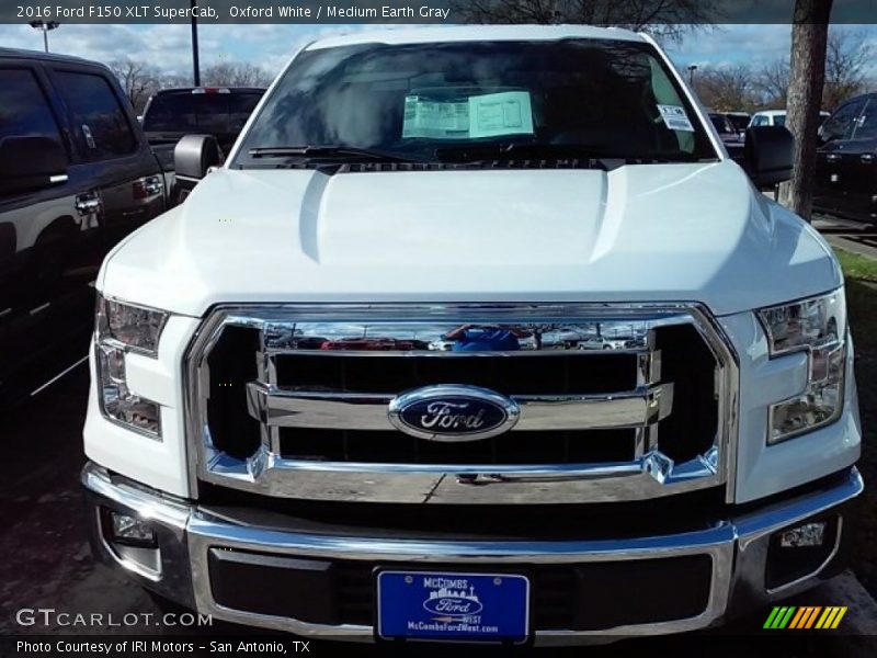 Oxford White / Medium Earth Gray 2016 Ford F150 XLT SuperCab
